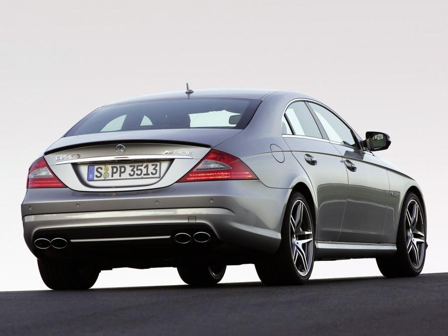  Mercedes-Benz CLS63 AMG 2008 года  (фото 7 из 17)